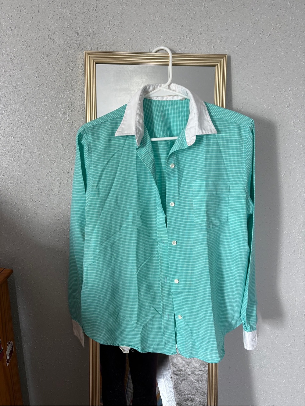 Vintage 90’s Green Check Button-Up Shirt with White Contrast Collar